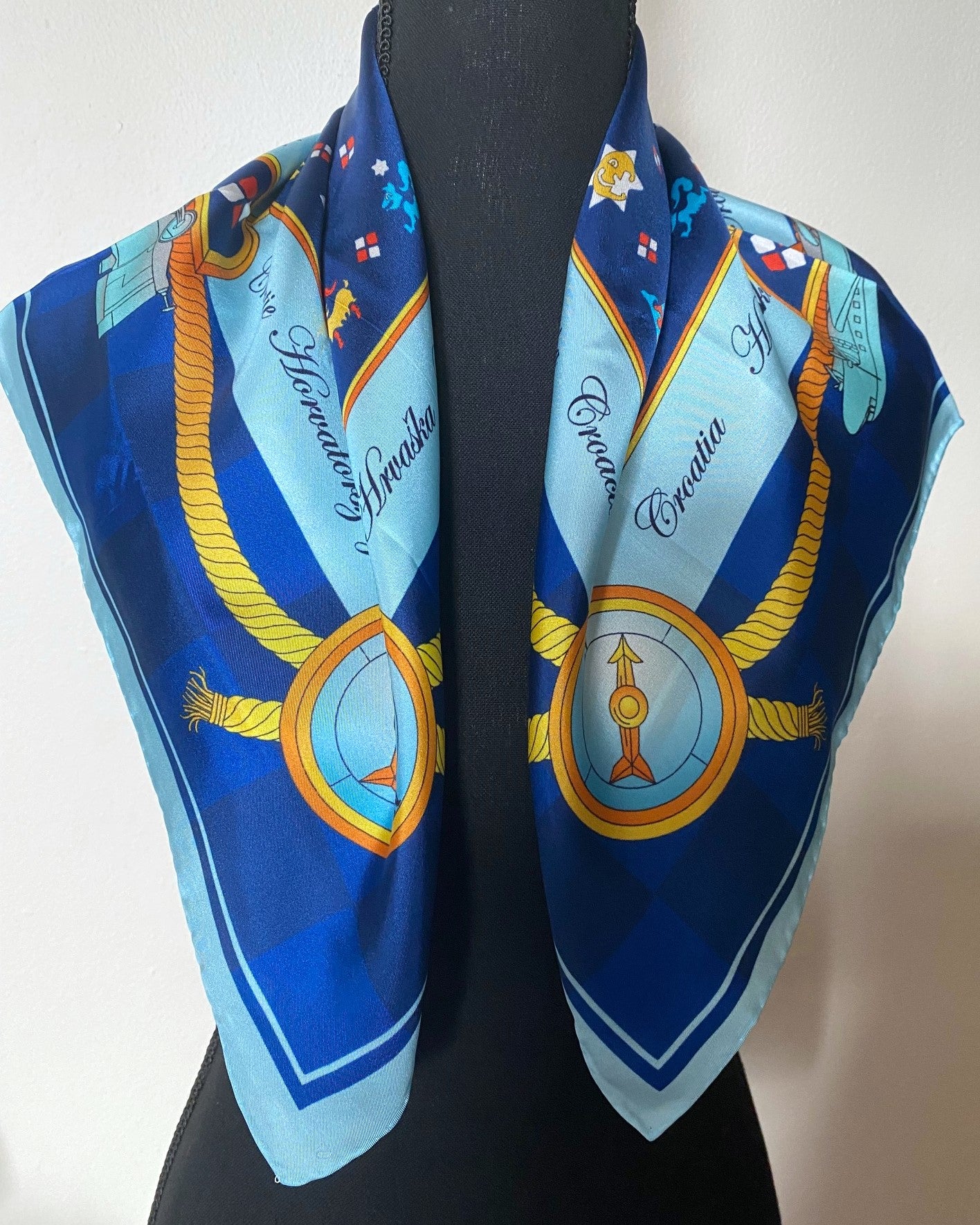 SILK SCARF - Vintage Travel