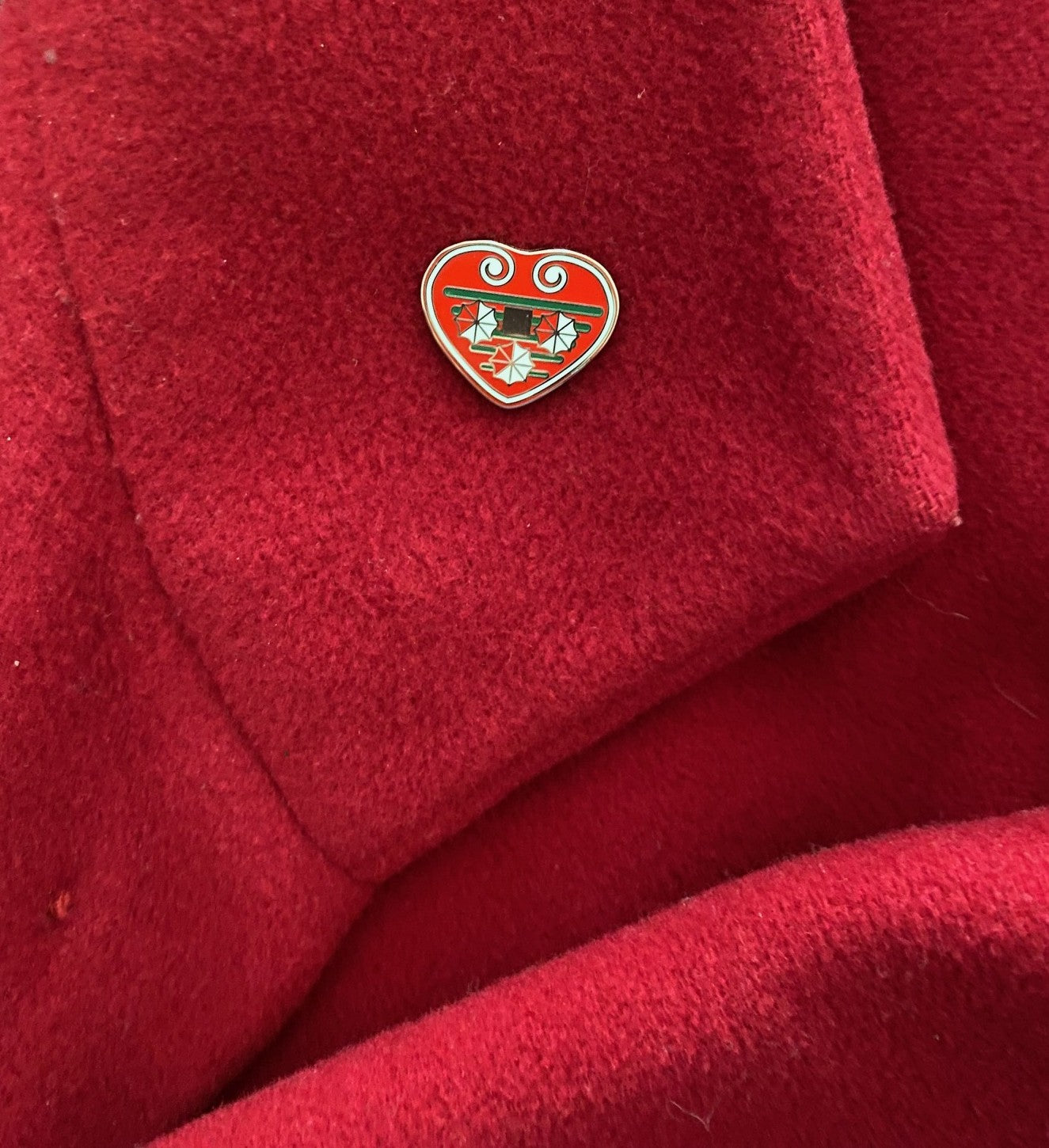 Licitar Heart Enamel Pin