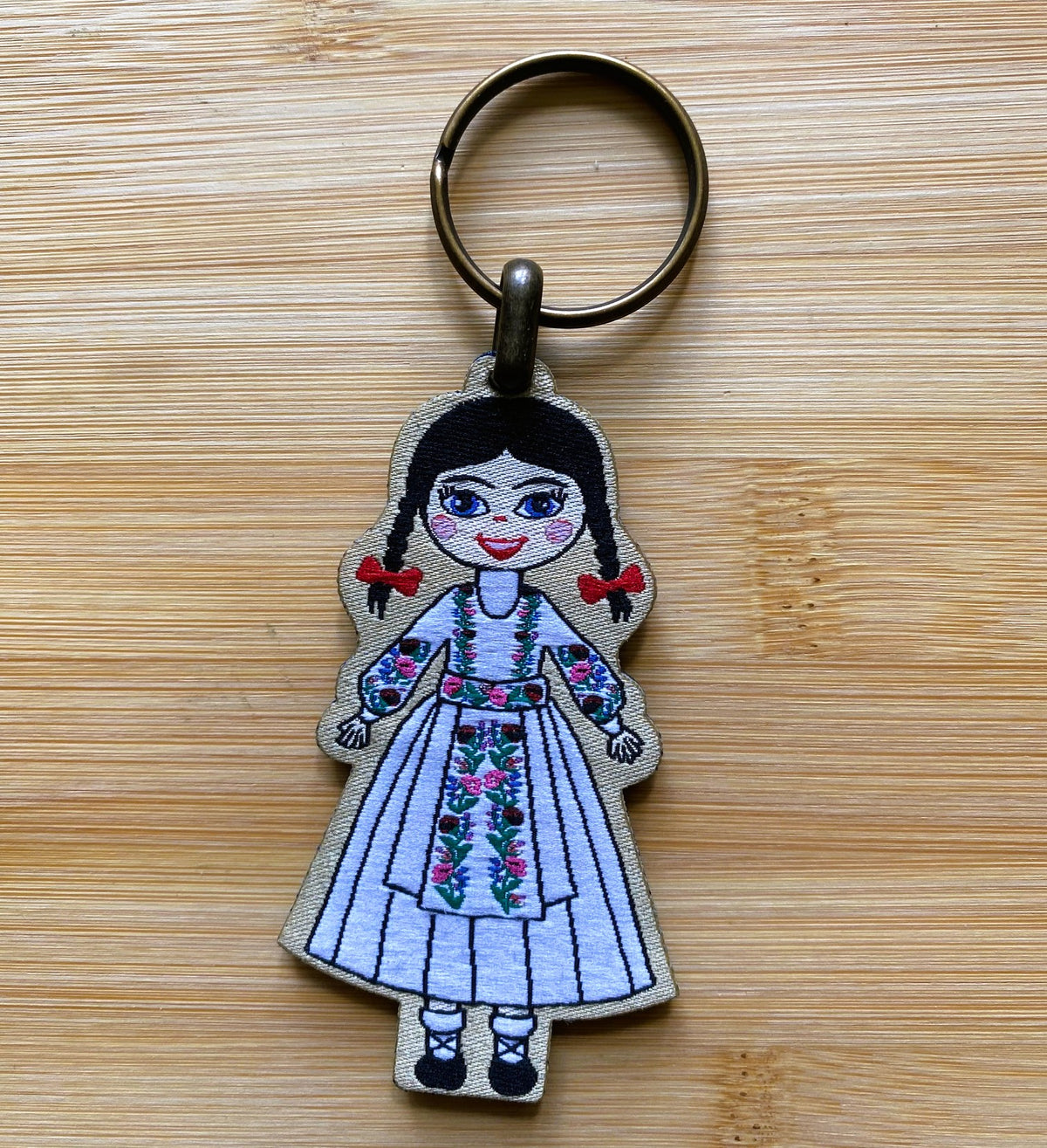 Keychain with Folk Dancers